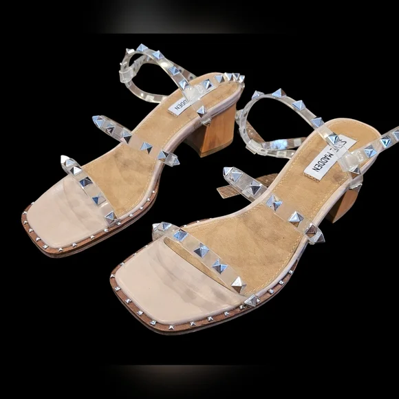Steve‎ Madden Tan Studded Women's Sandals Size 7.5 - Picture 2 of 7